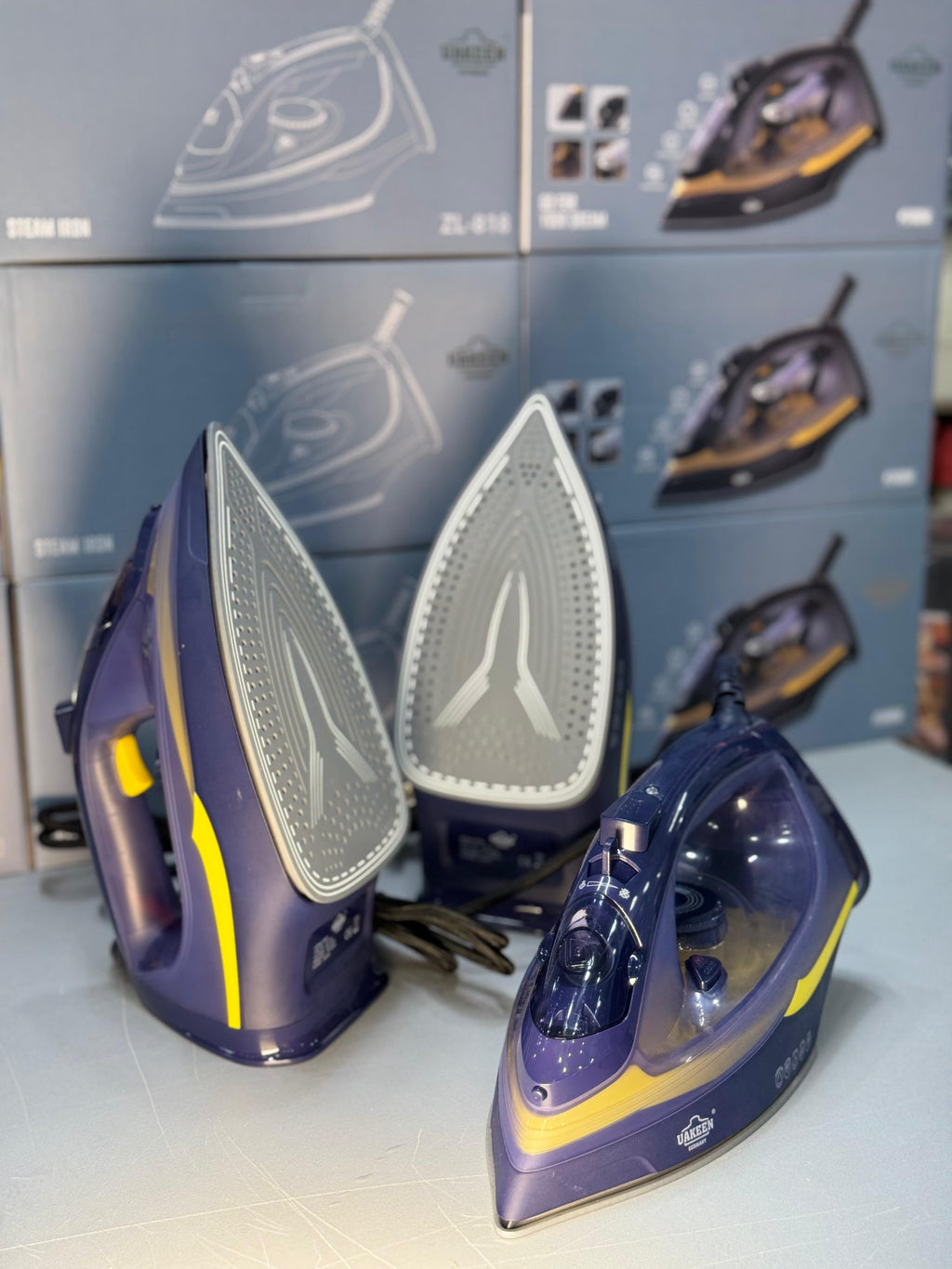 Uakeen Germany Steam Iron ZL-818
