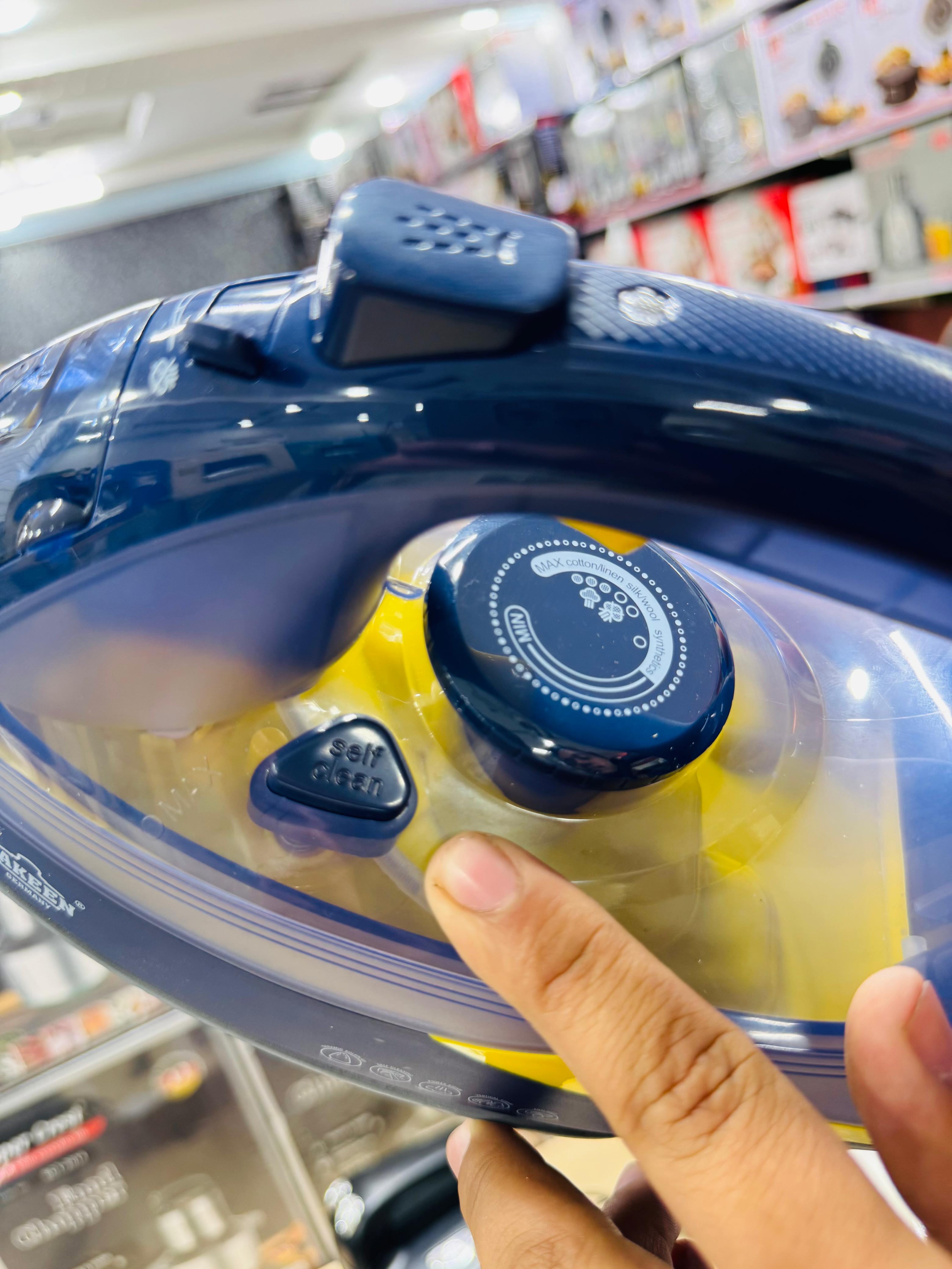 Uakeen Germany Steam Iron ZL-818