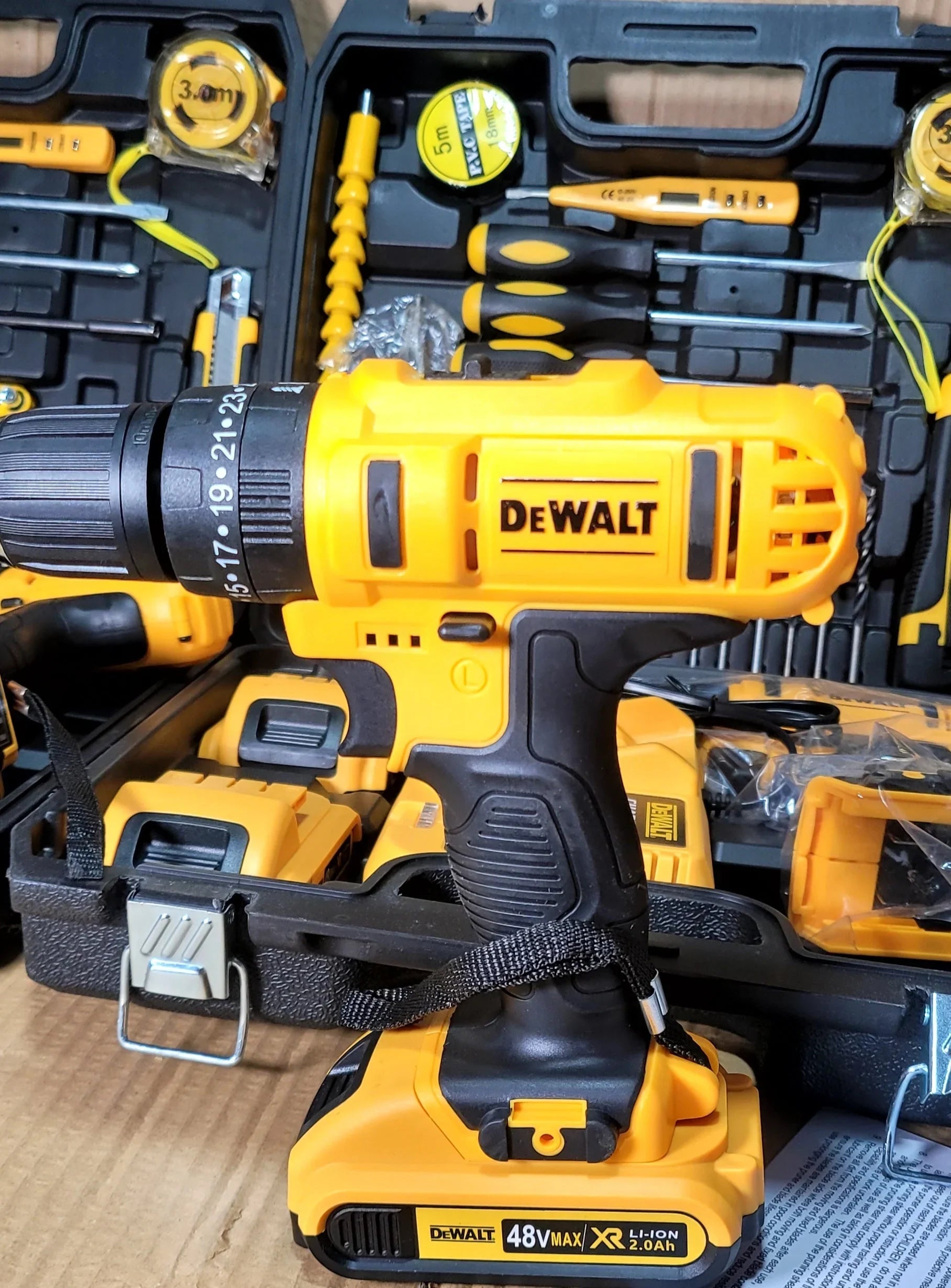 Germeny Lot Imported DeWALT Brand 48V cordless Drill With complete Tools